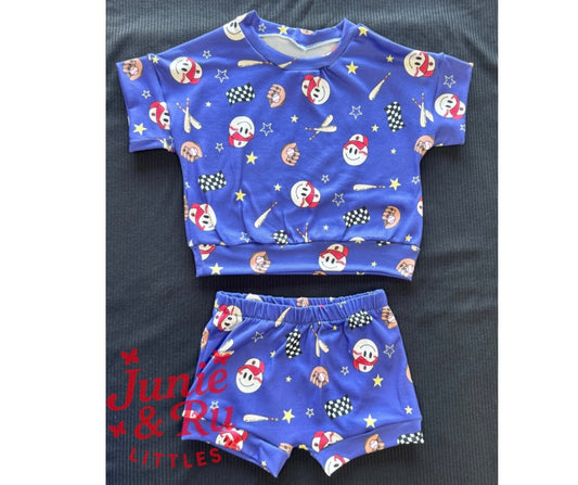 Slouchy Tee & Shorties